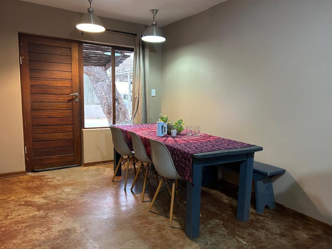 Hoedspruit Unit 37 Luaran gambar